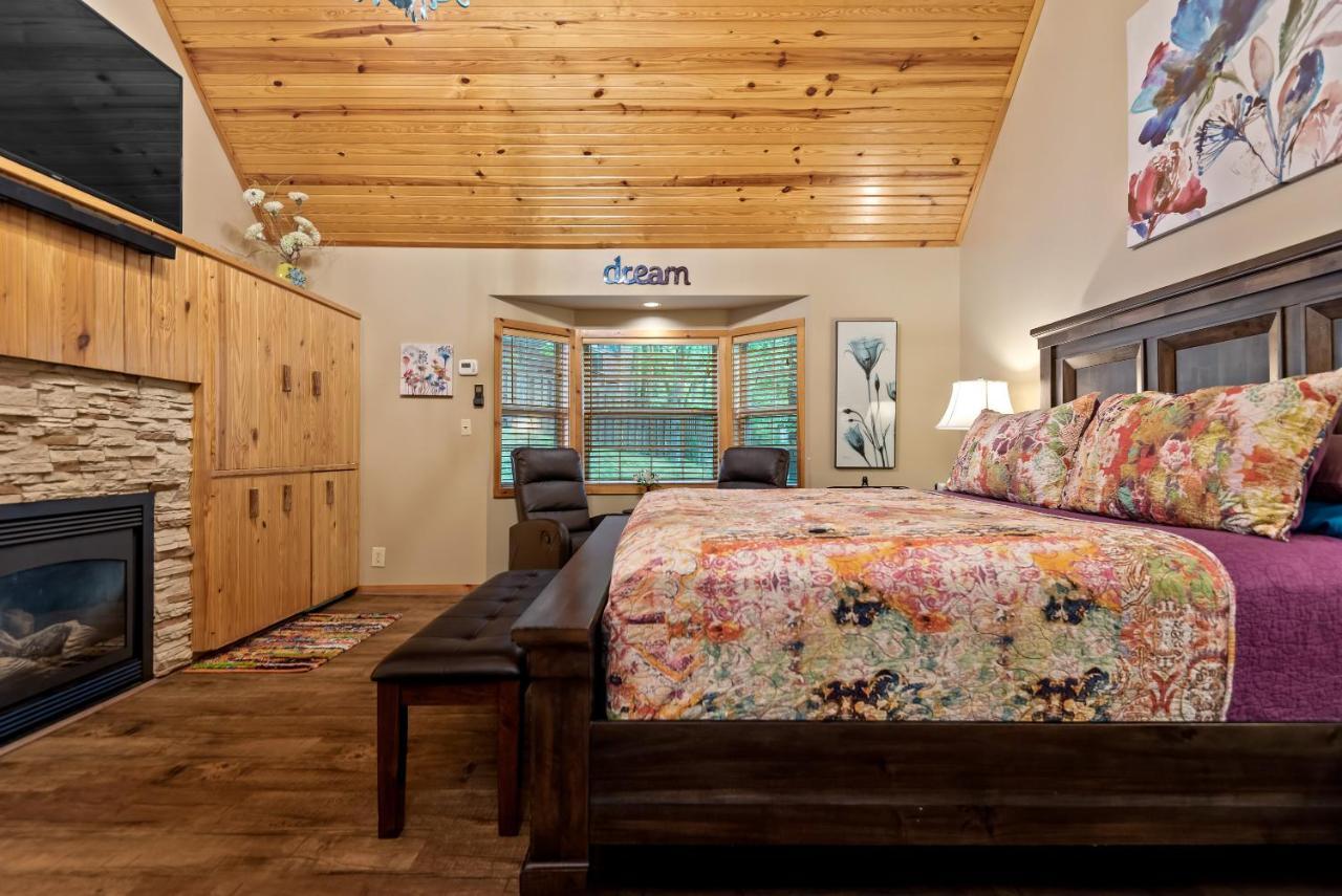 The Woods Cabins Eureka Springs Eksteriør billede