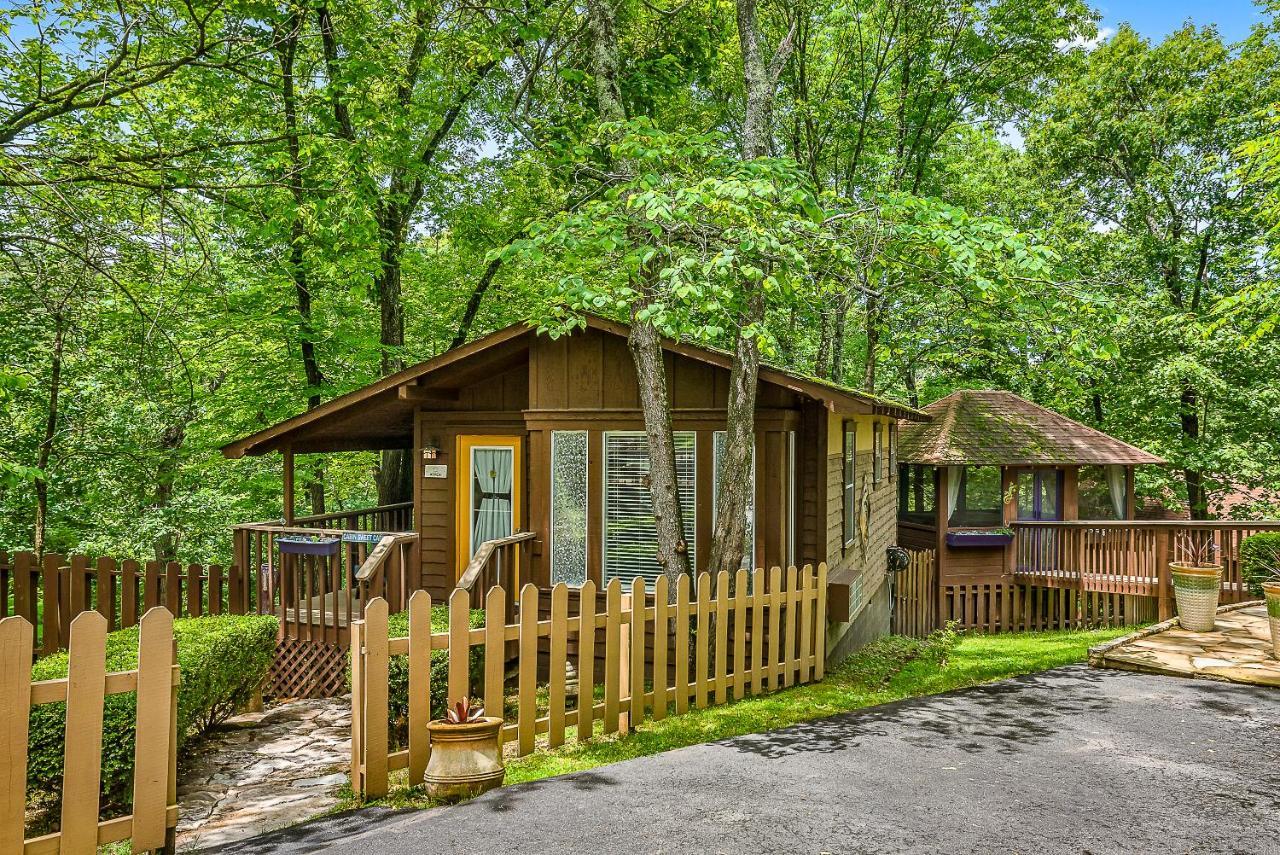 The Woods Cabins Eureka Springs Eksteriør billede